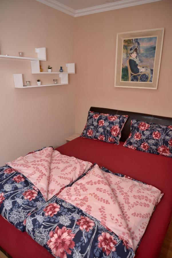 Apartman Ana Bečej エクステリア 写真